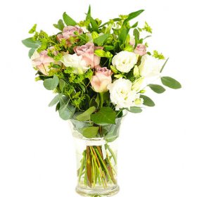 Lyster - Buketter - Skicka blommor med blombud - Flowerhouse