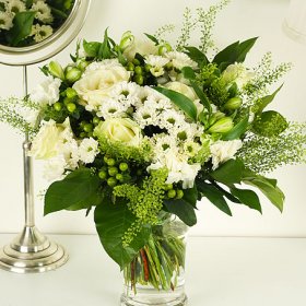 Omtanke Lyx - Buketter - Skicka blommor med blombud - Flowerhouse